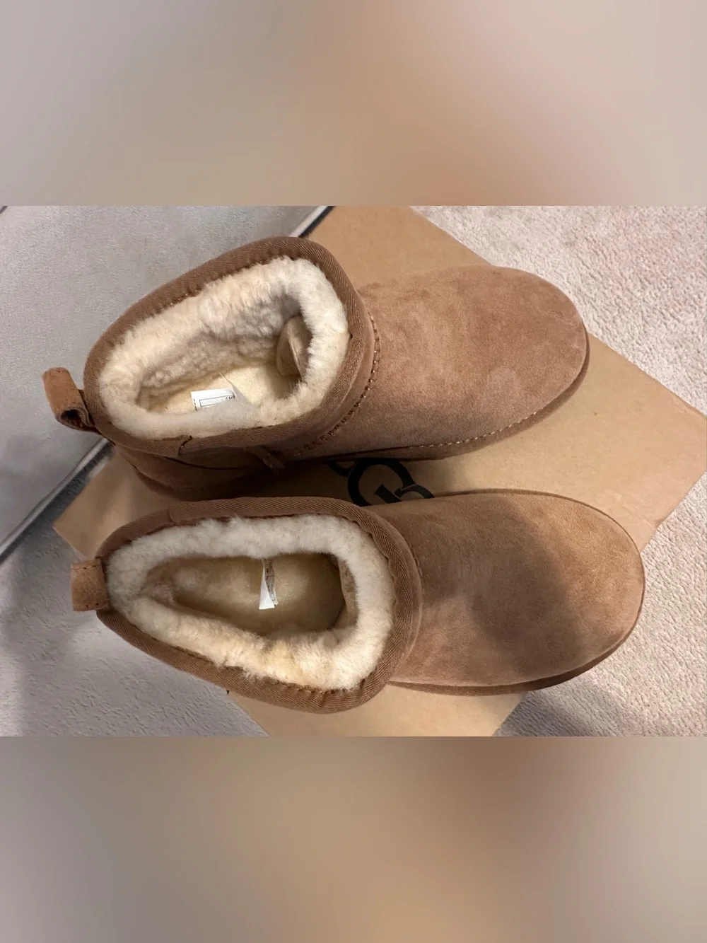 New UGG Classic Ultra Mini Boots Chestnut Size 7 in box - Picture 10 of 12